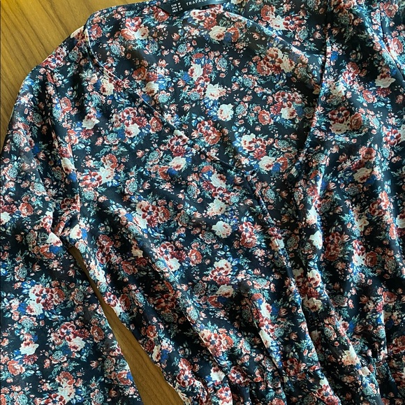 Zara Floral Maxi Dress - Picture 2 of 5